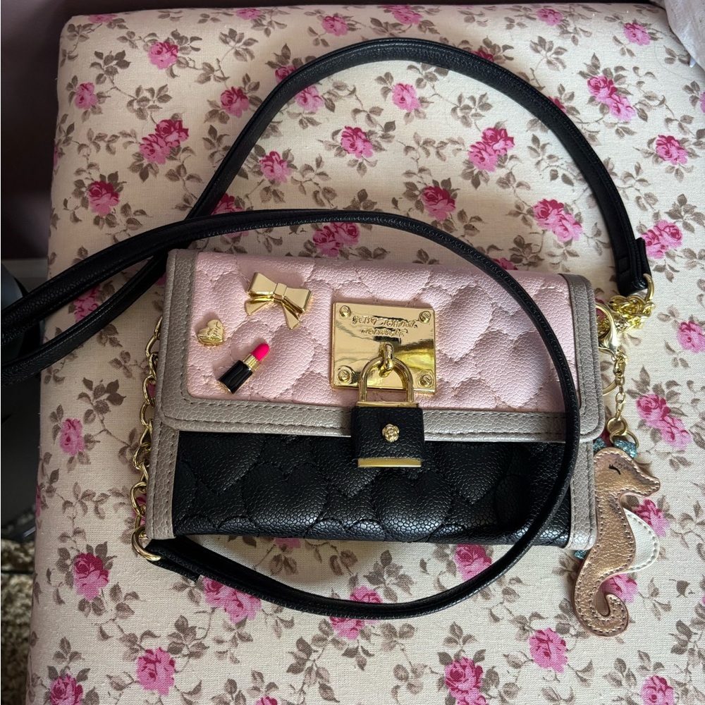 Charming Pink and Black Quilted Betsey Johnson Crossbody Bag